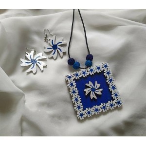 Hand made jewellery set 2